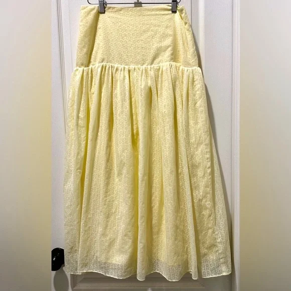 Adeirlina A-Line Midi Skirt & Bandeau Top Bare Shoulders & Midriff Lemon Yellow - Picture 4 of 11